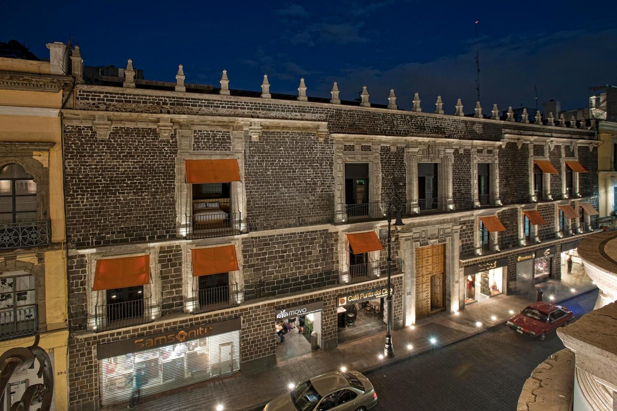 Hotel Downtown Mexico City